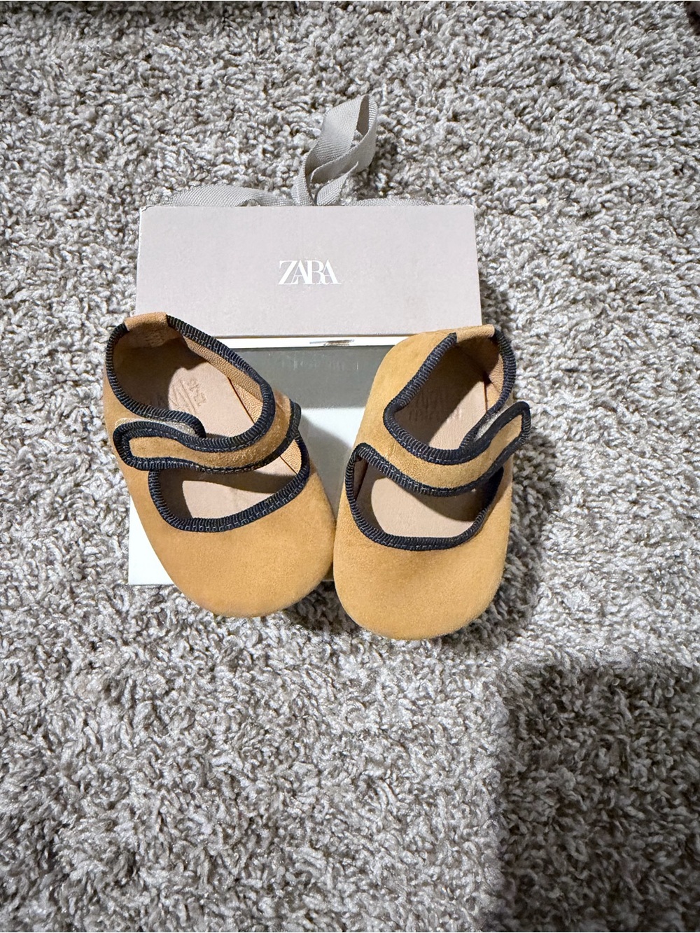 ZARA Tan Mary Jane Style Baby Shoes with Black Trim